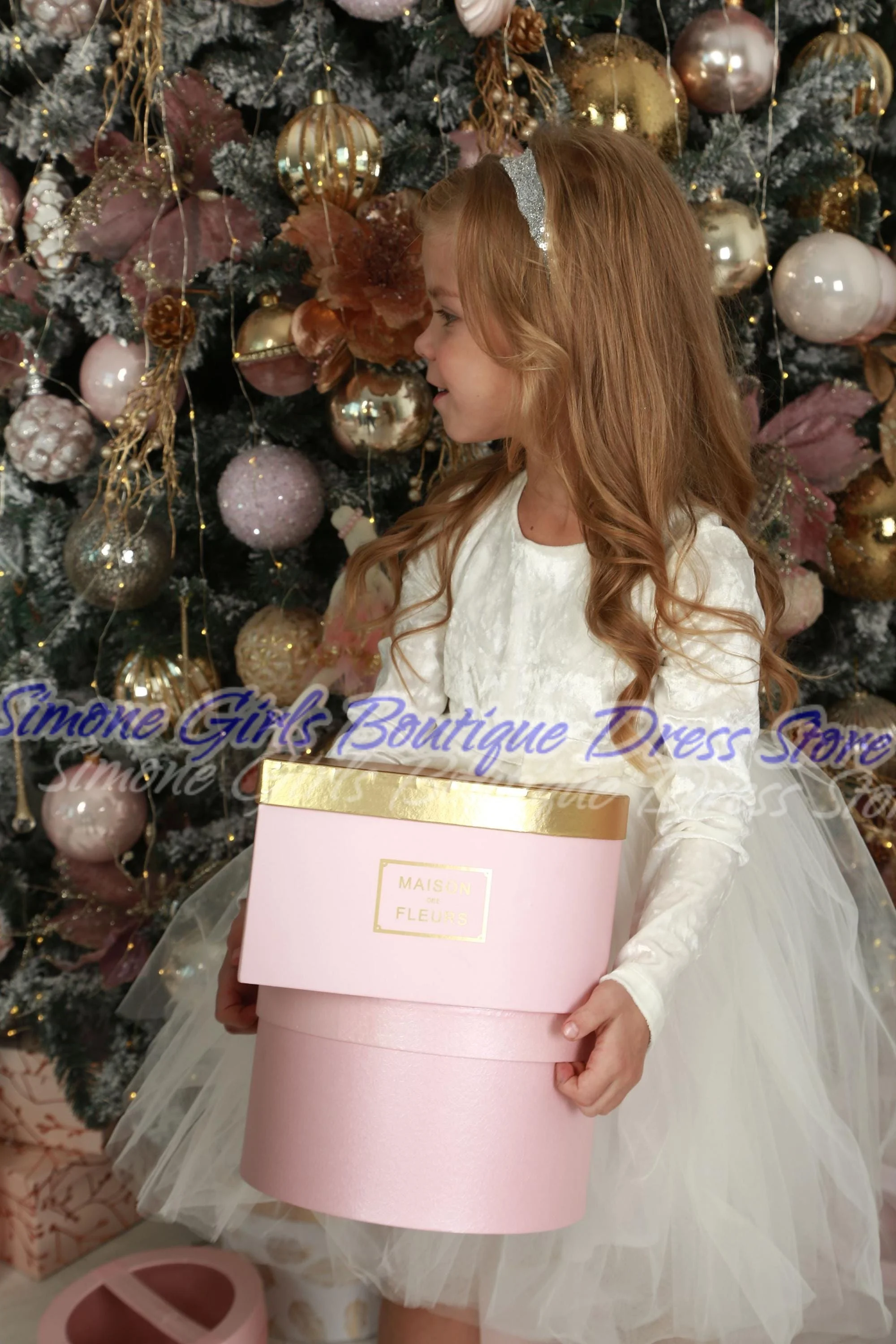 Flower Girl Dress Elegant velvet Little Girl's Wedding Dress with Tulle Skirt for Bridesmaid And Special Occasions Christmas