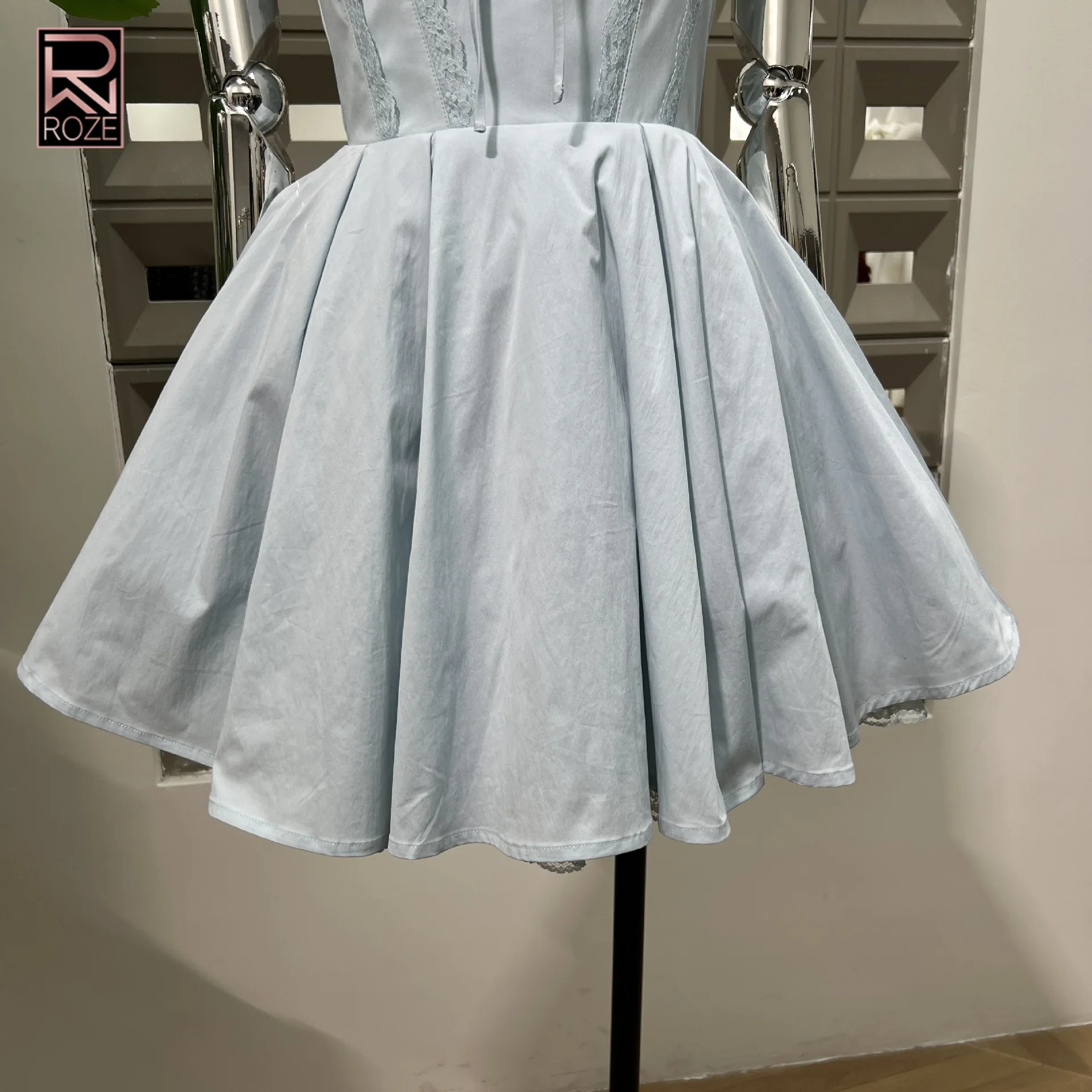 Koronkowa sukienka z dekoltem w szpic Jasnoniebieska letnia sukienka bez rękawów bez pleców Mini sukienka rozkloszowana w kształcie litery A Seksowna sukienka damska Boho Beach Party