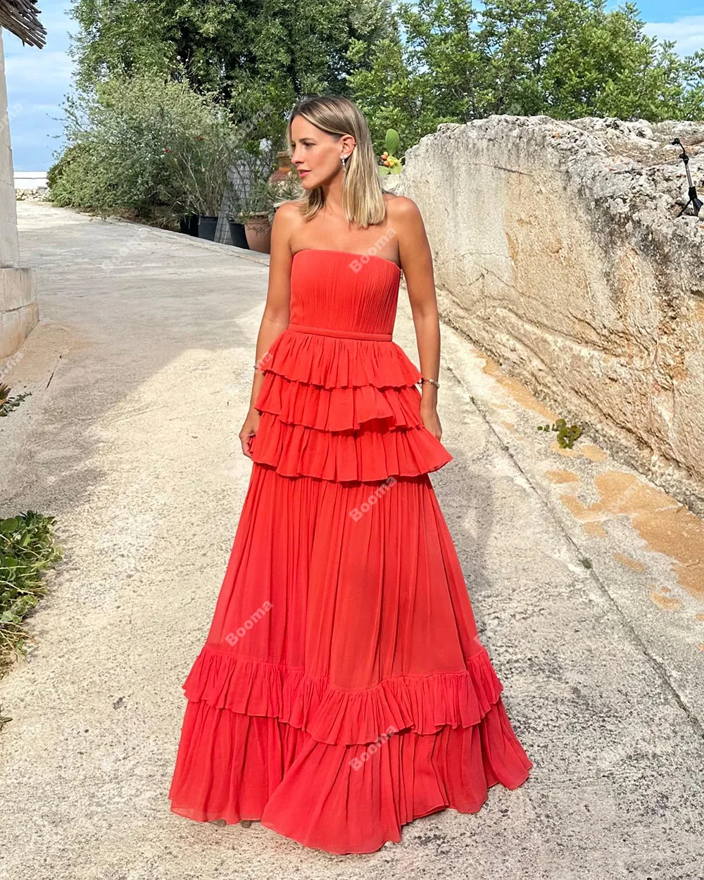 Booma A-Line Evening Dresses Strapless Tiered Chiffon Wedding Guest Dresses for Women Floor Length Formal Party Prom Gowns