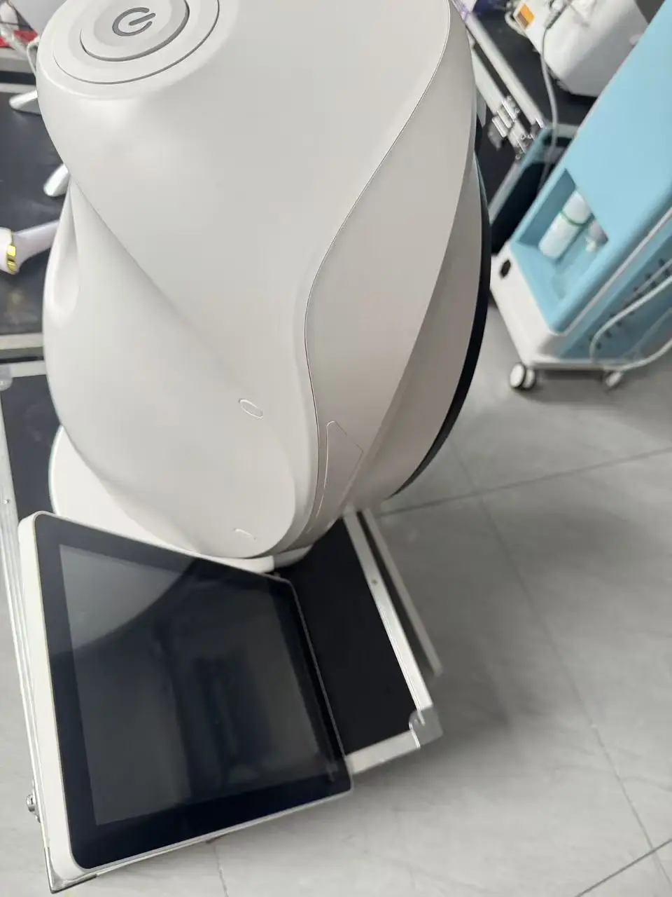 

AISIA Q1 3D AI Facial Skin Analyzer Detection Skin Problem Diagnosis 8 Spectrum Professional Analysis Beauty Salon Equipment