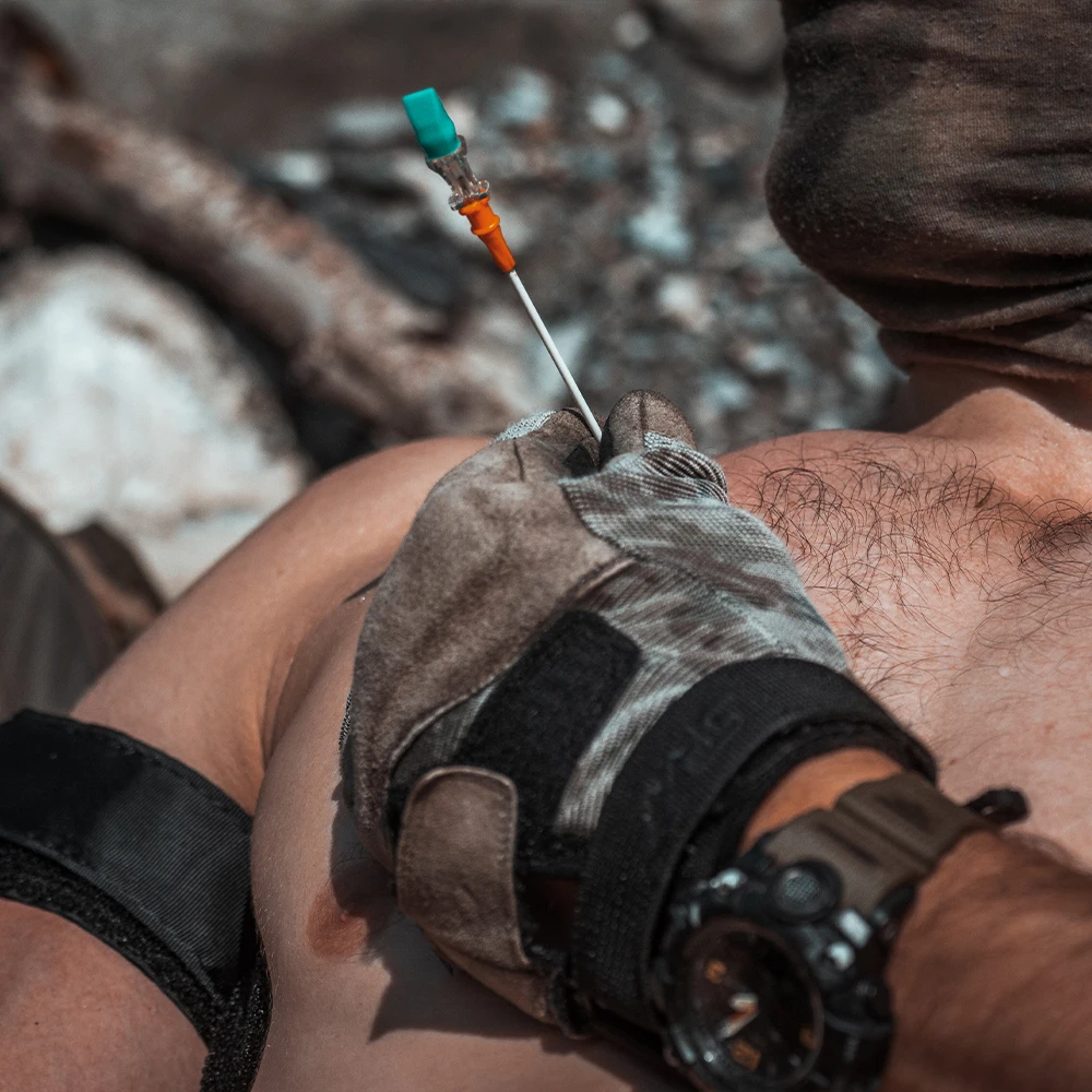 RHINO RESCUE Pneumothorax Needle: Expert Emergency Chest Ventilation & Decompression Kit,Chest Wound Care