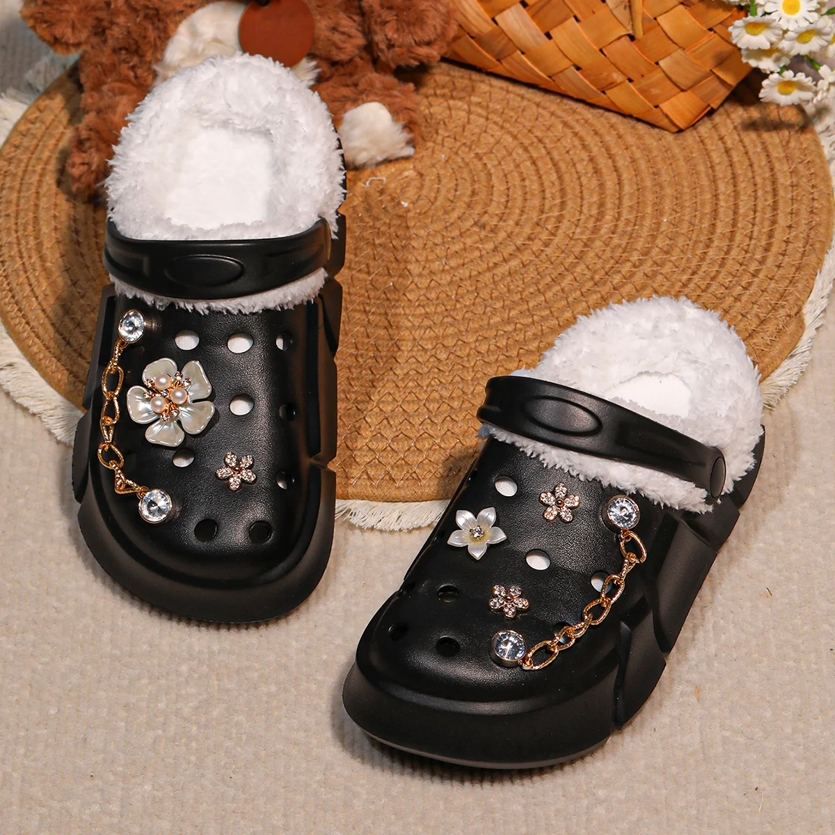 Mädchen-Clogs mit Fellfutter, gemütliche, bequeme Winter-Hausschuhe, weiche, warme Hausschuhe für Kleinkinder und größere Kinder, Modell 3057. – Detail 15