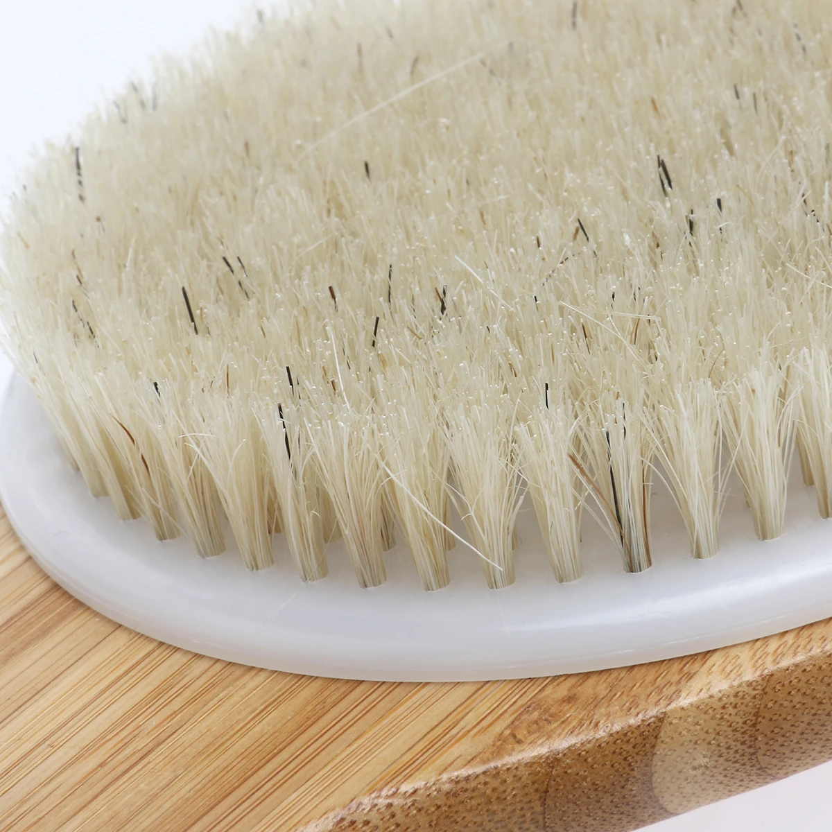 

Pig Bristle Bath Brush 41X10.5Cm Bamboo Handle Exfoliating Body Scrub Brush For Feet Legs Knees