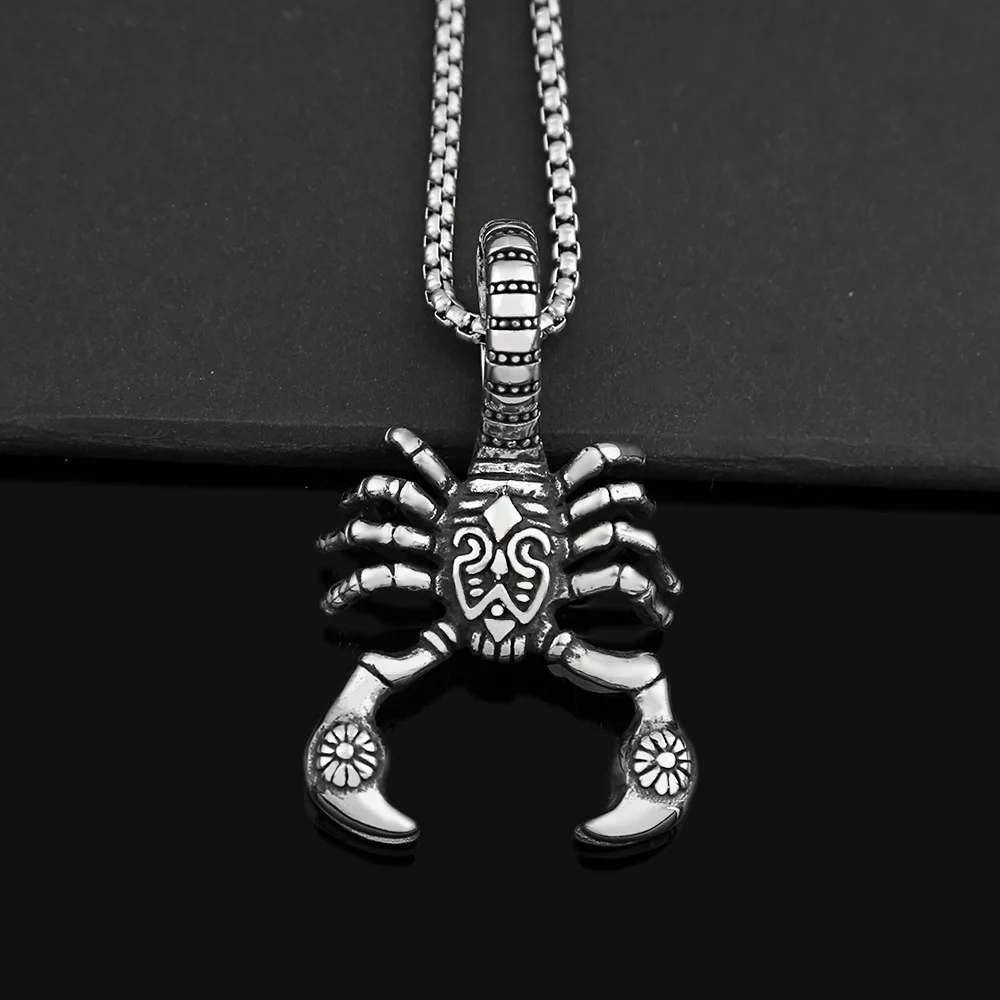 100pcs/lot Hot selling Gothic Retro Style Titanium Steel Poison Scorpion Men's Pendant Necklace Dominant Personality Stainless