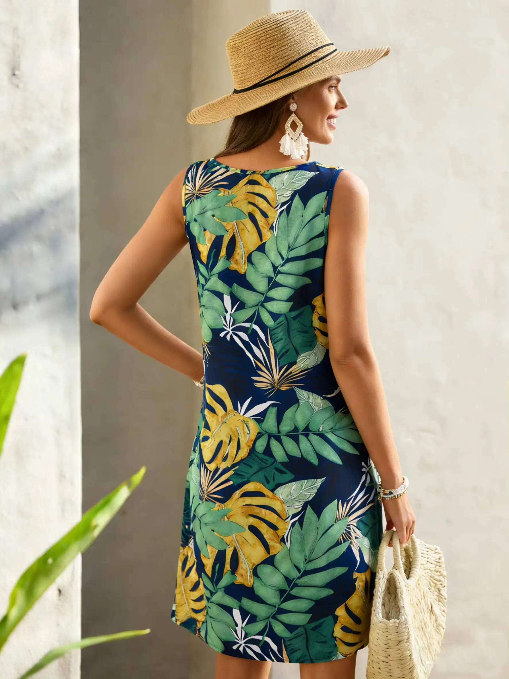 Women's Sleeveless Mini Dress Tropical Leaf Print Crew Neck Loose Casual Spring Summer Beach Vacation A-line Short Dresses