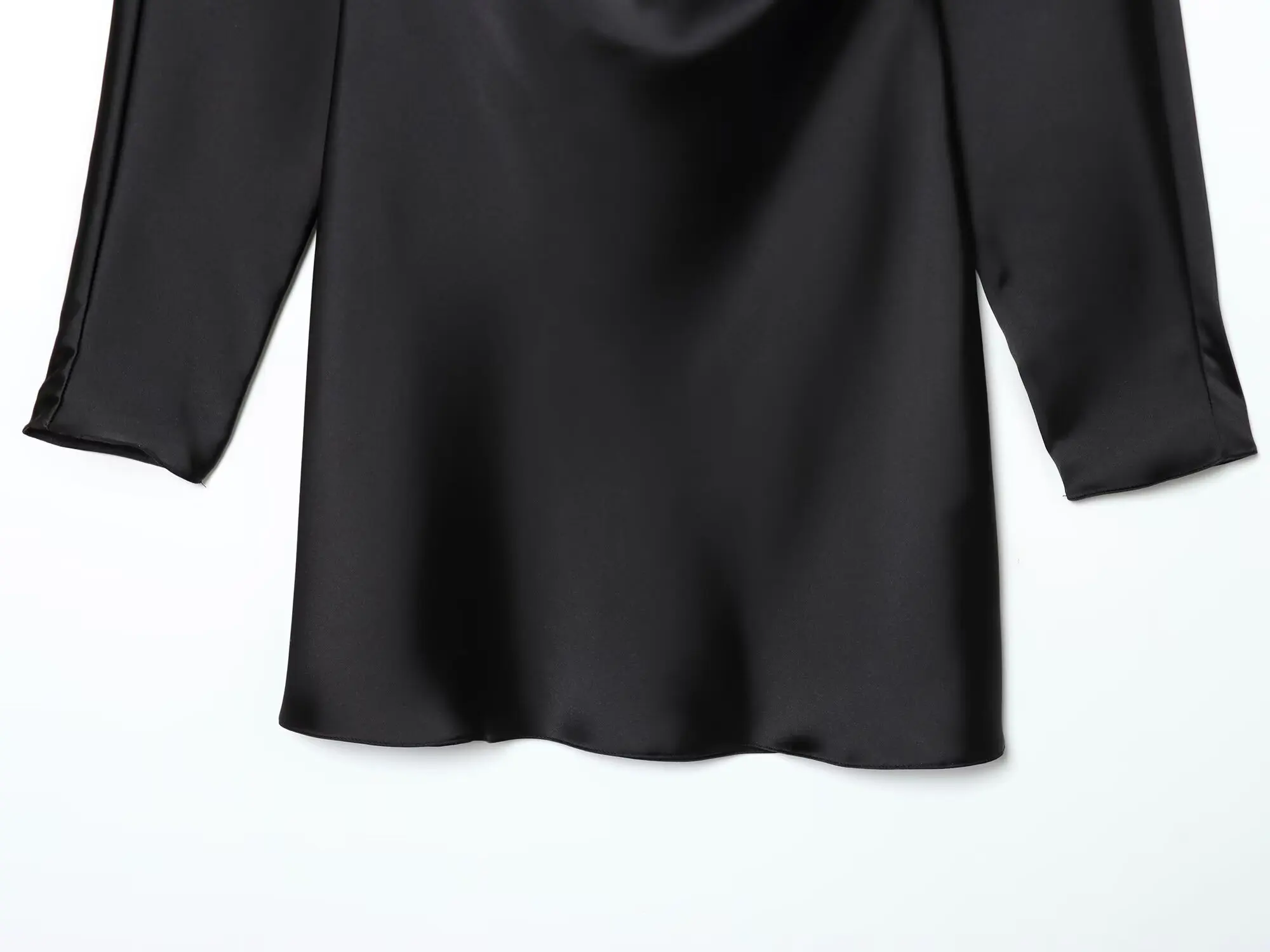 Maxdutti French Minimalist Satin Pleated Sexy Backless Dress Women Black Color Elegant Party Dresses Vestidos Womens Dresses