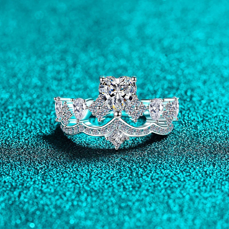 Moissanite Ring  S925 Sterling Silver Heart Crown Moissanite Band, Glamorous Delicate Elegant Statement Ring for Women