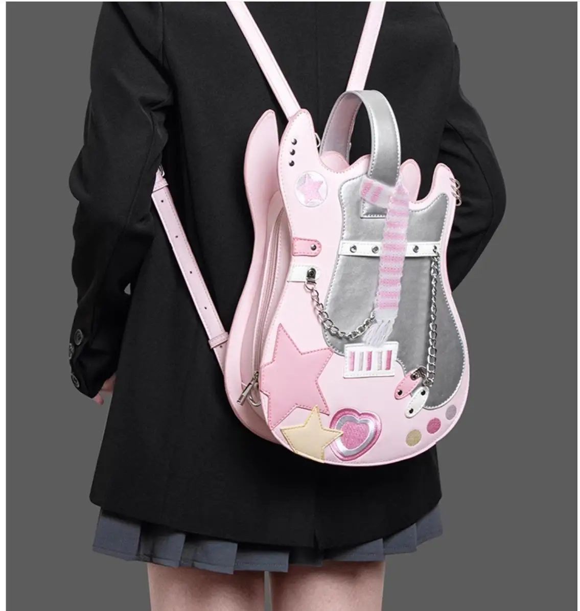 

Серебряный порошковый цветной рюкзак в форме гитары, креативная контрастная металлическая цепочка с заклепками, школьная сумка в форме сердца, сверкающая сумка для телефона из искусственной кожи