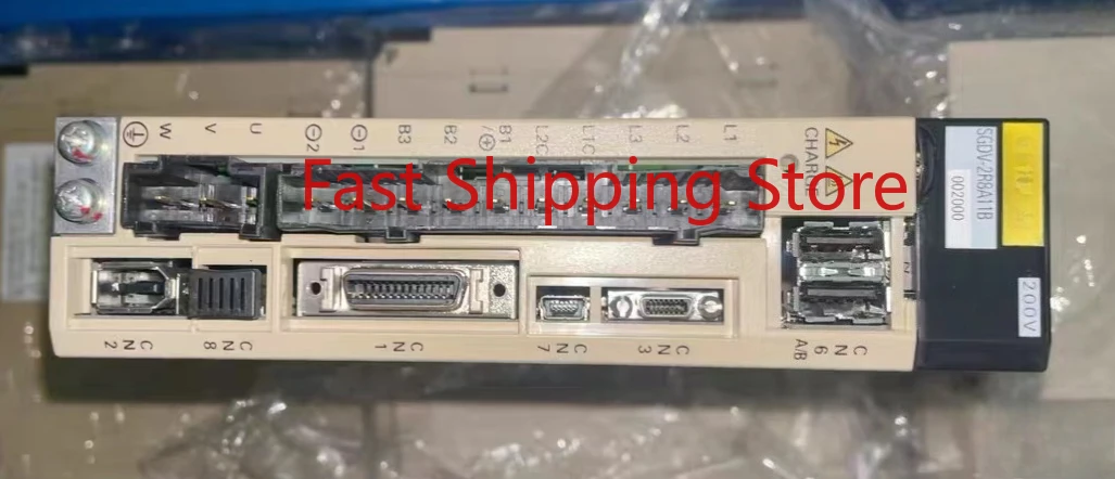 

SGDV-2R8A11B002000 In Good CondiitonTesed Working Well With 3 Months Warranty