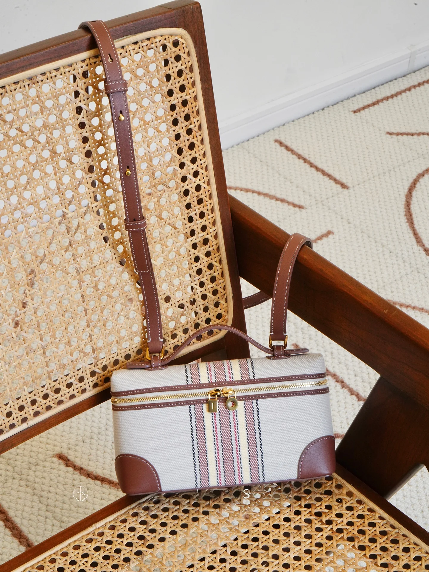 

Crtsmanip LP9 Extra ket льняная парусиновая кожаная сумка-коробка на одно плечо с наклонным крестом Briti Sle женская сумка