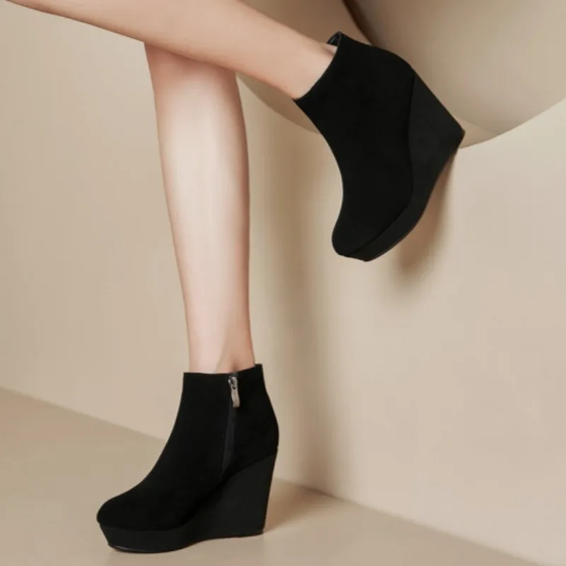 Platform Women High Heels Wedges Ankle Boots 2025 Winter Suede Designer Shoes Fashion Elegant Short Boots Dress New Trends Pumps