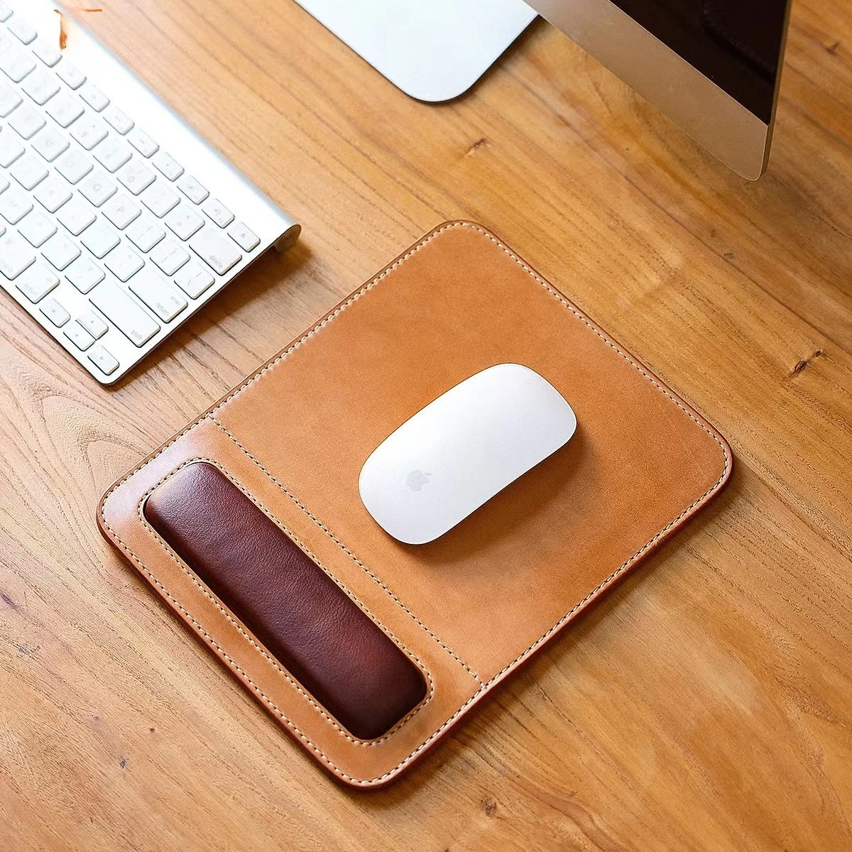 Thickened PU Leather Mouse Pad Gaming Mouse Pad Office Desk Mat  Retro Anti-Skid with Comfortable Advanced Wrist Guard