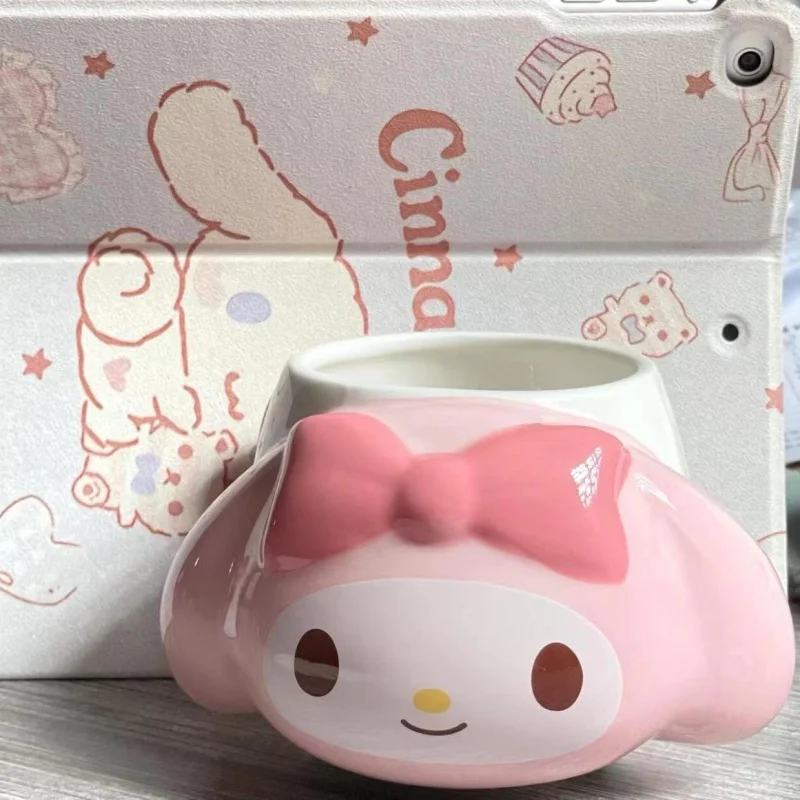 Sanrio Kuromi Hello Kitty Tazza d'acqua Cinnamoroll Tazza in ceramica Nuova tazza da caffè personalizzata 3D di grande capacità Regalo di compleanno