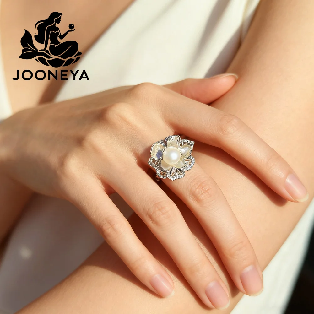 

Кольцо с натуральным пресноводным жемчугом и кубическим цирконием для женщин