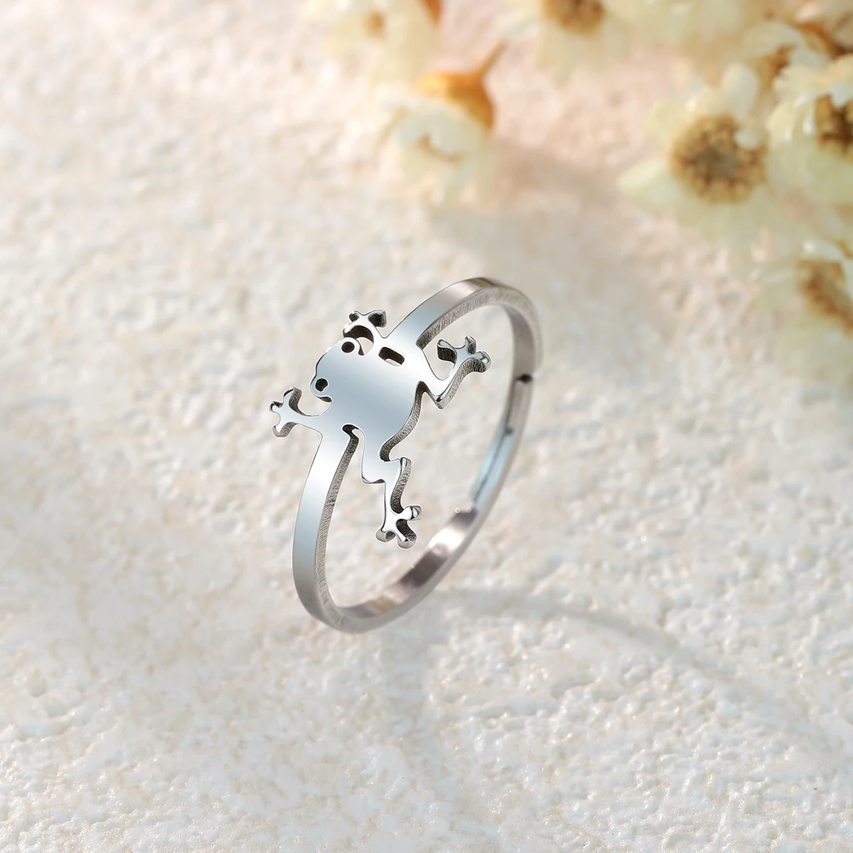 Kinitial Funny Cool Style Stainless Steel Vivid Frog Ring For Women Men Birthday Party Jewelry Gift Trendy view 5