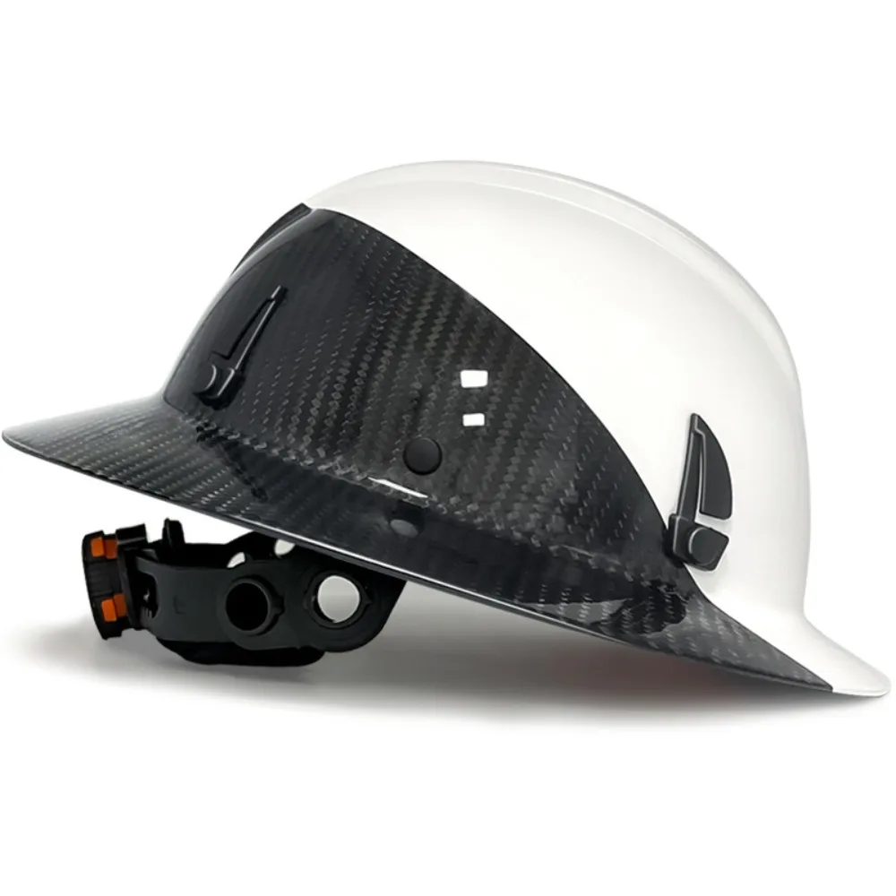 Рисунок 5 - Защитный шлем из углеродного волокна