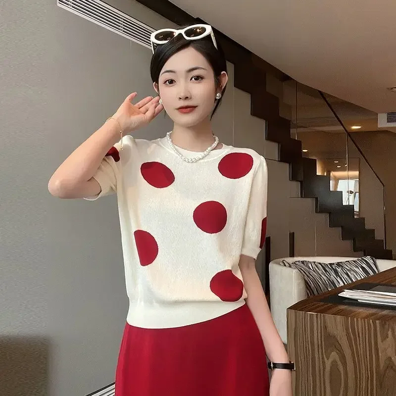 

Свитер из ледяного шелка в горошек, летний легкий роскошный темпераментный пуловер, базовая рубашка, пуловер с круглым вырезом, уменьшающий возраст топ XT1052