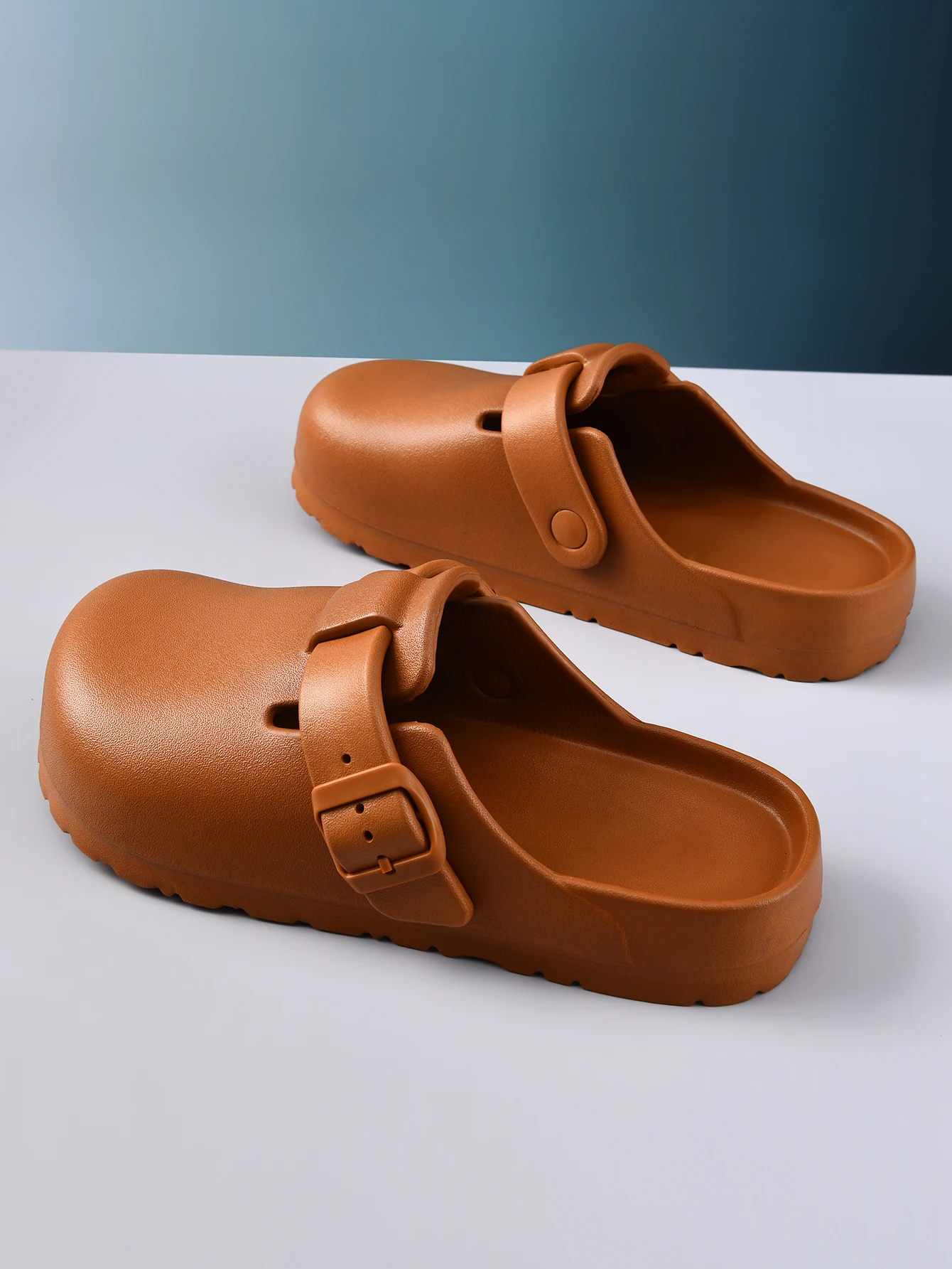 

Men's Outdoor Wearable Slip-On Sandals Anti-Slip Home Slippers Birk-style Comfortable Lightweight EVA Footwear for Casual Use