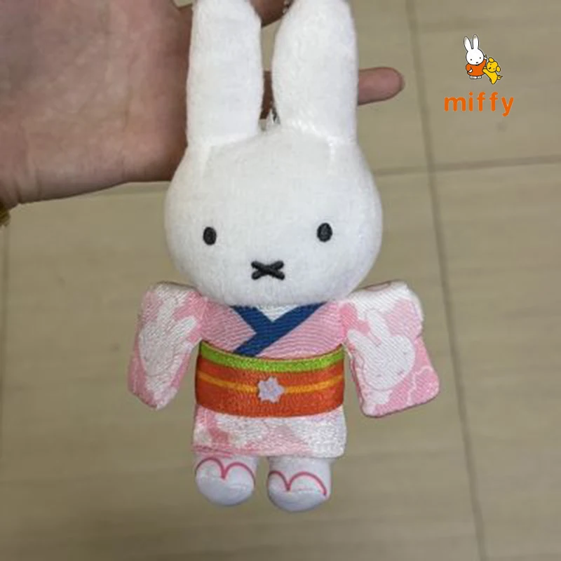 Kawaii Nijntje Pluche Hanger Cartoon Kimono Creatieve Pluizige Knuffel Rugzak Anime Accessoires Knuffelige Pluche Pop Sleutelhanger Gift