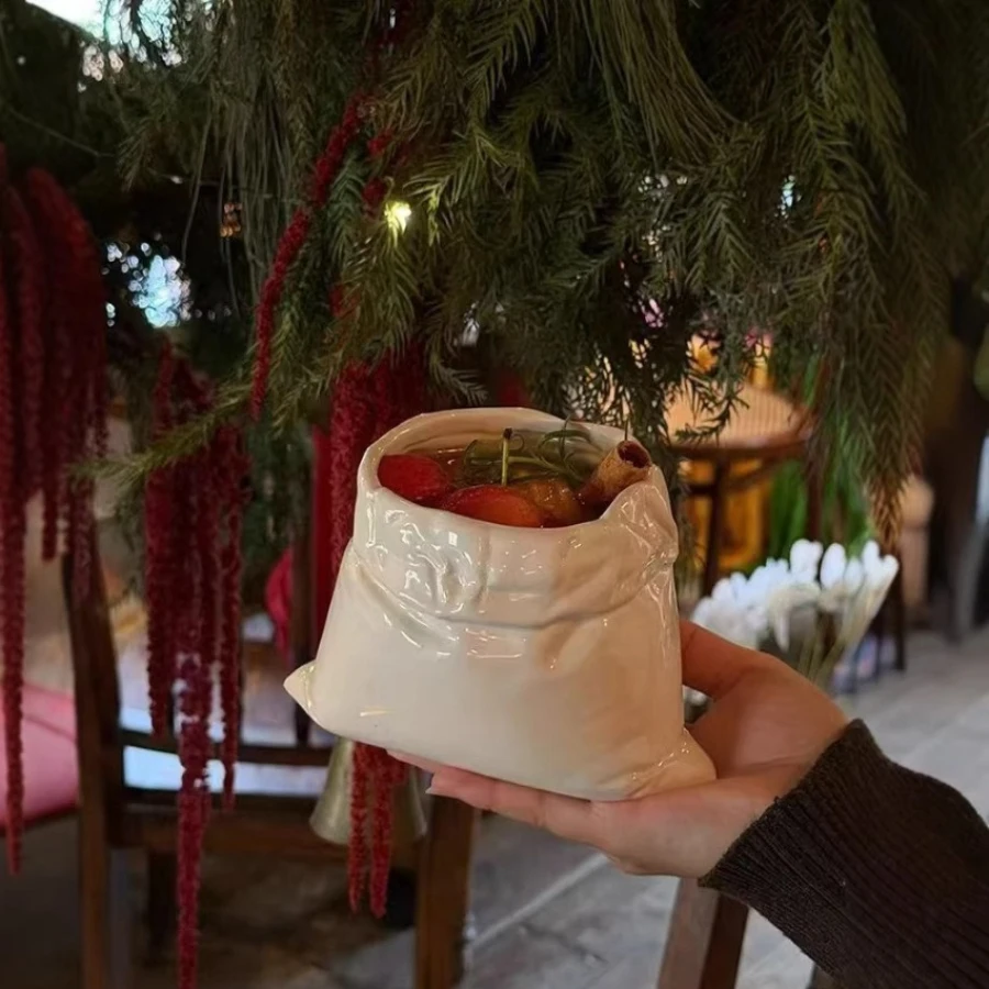 

Hand-crafted Ceramic Cups High-temperature Underglaze Colored Bag-shaped Cups for Coffee Latte and Milkshake Pottery Tea Cups