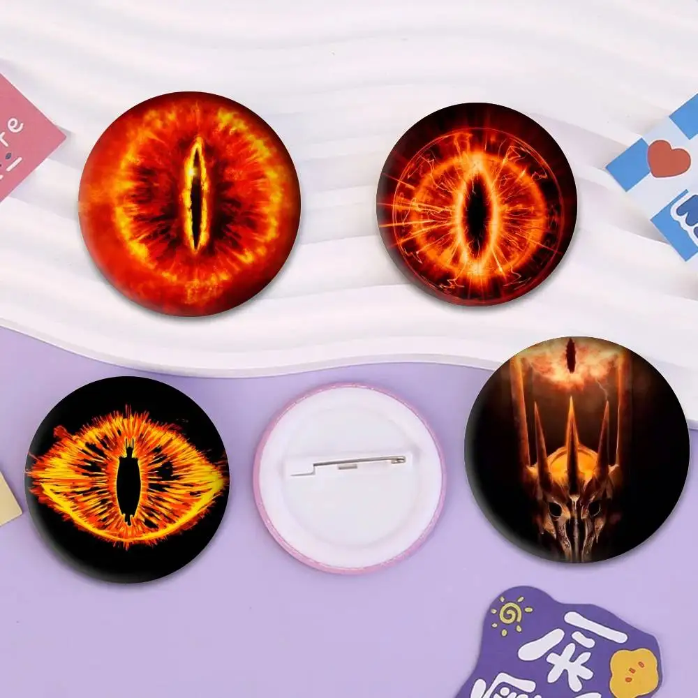 Pin redondo de estaño con diseño de El Señor de los Anillos, estilo meme, para sombrero, bolso, solapa, accesorios de joyería creativos, regalos