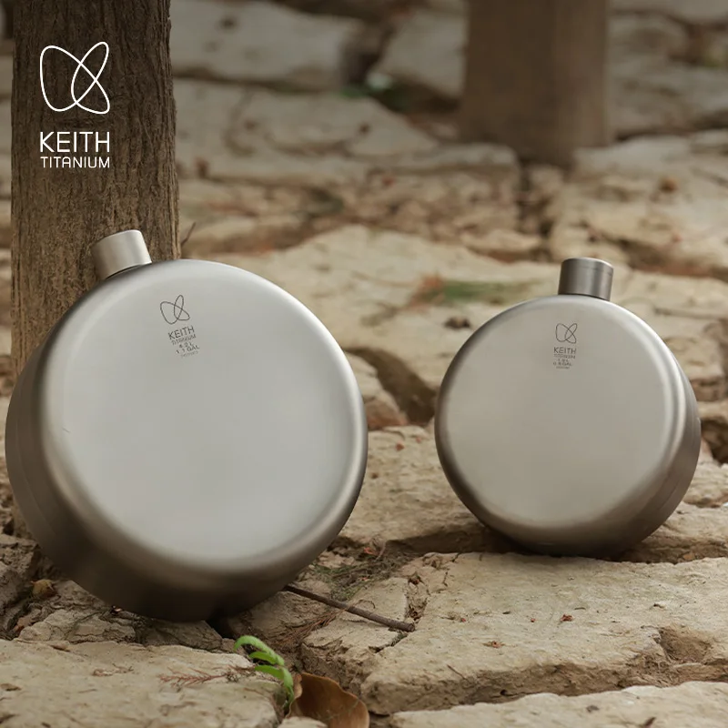 KEITH Titanium Canteen Water Bottle 1.9L &3.8L, Lightweight Cowboy Style Outdoor Camping Hiking Essential Outdoor Expeditions