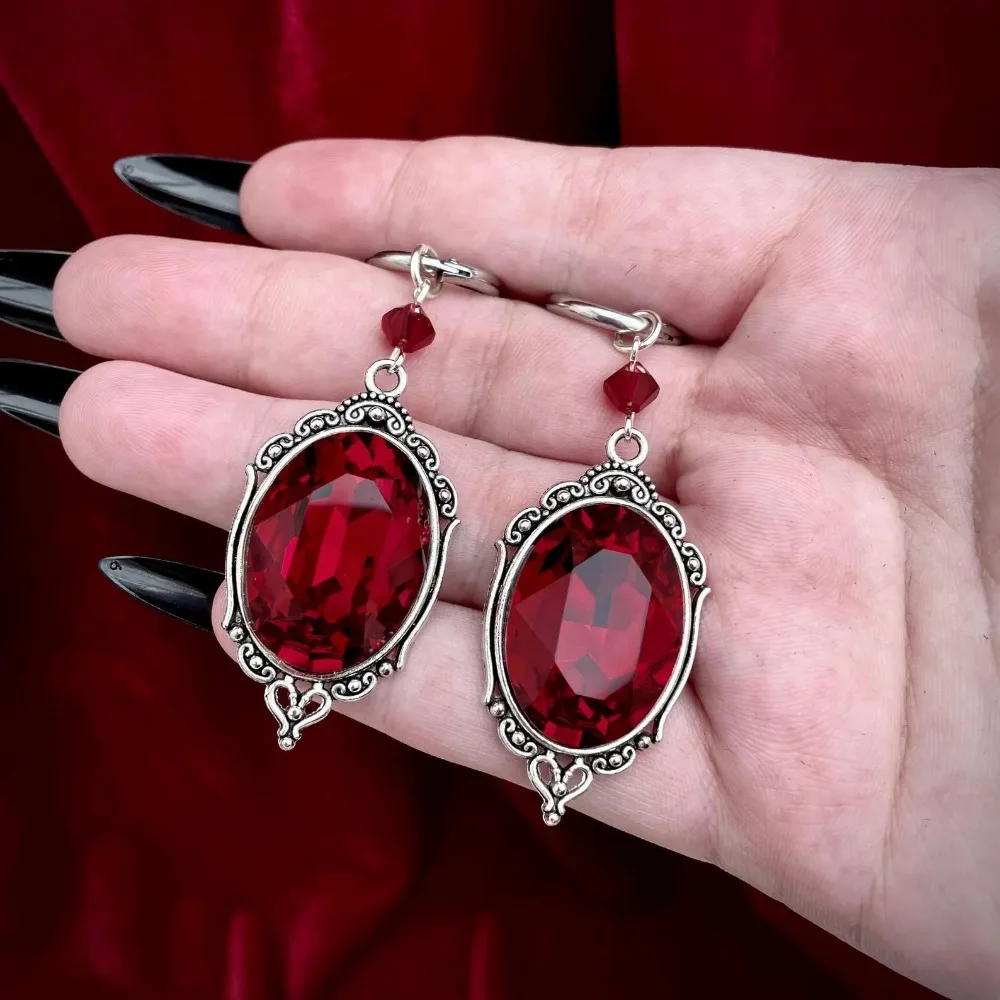Victorian Gothic Geometry Multi-faceted Oval Black Red Crystal Hoop Earrings for Women Halloween Charm Jewelry Accessories Gift