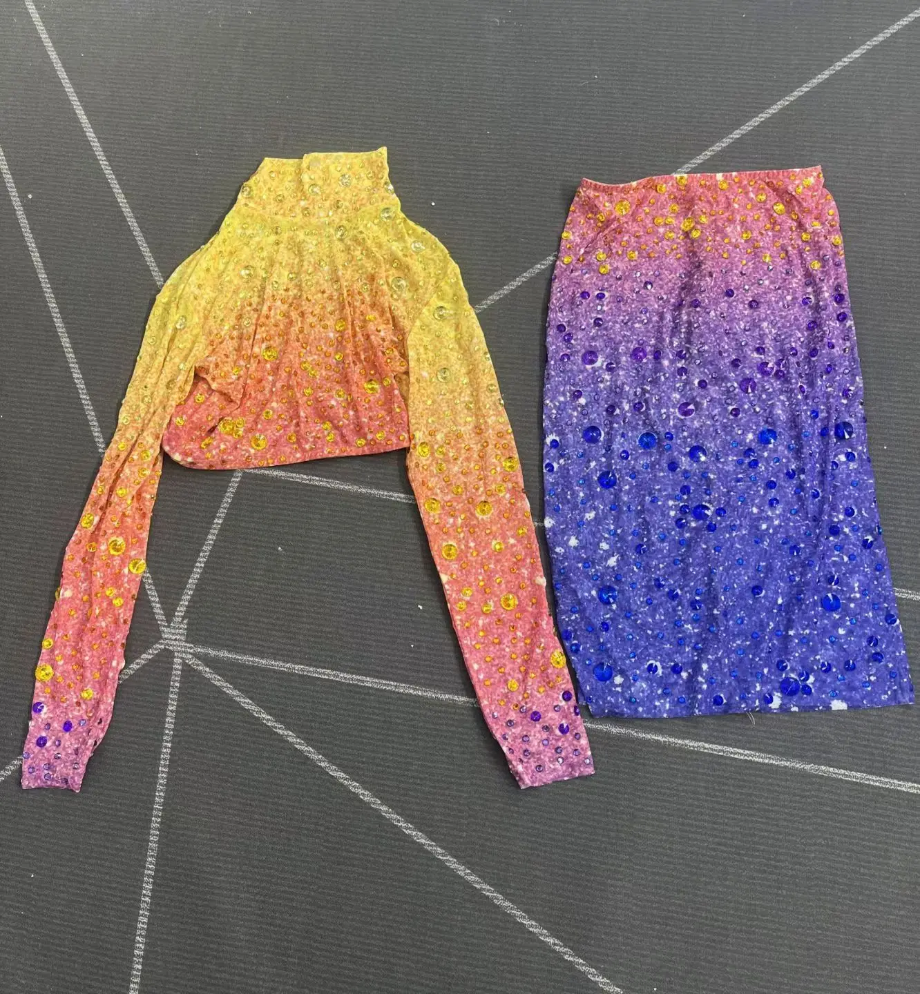 طويلة الأكمام المحاصيل القمم تنورة صغيرة 2 قطعة مجموعة حفلة سباركلي بلورات انظر من خلال شبكة فستان قصير فستان كوكتيل Xingcaijing #6