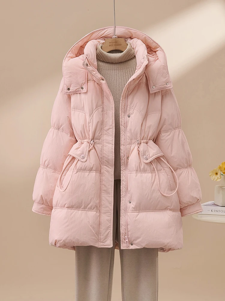 Piumino medio lungo con cappuccio da donna 2025 Inverno Nuova moda Vita restringente e dimagrante Cappotto caldo in piuma d'anatra spessa