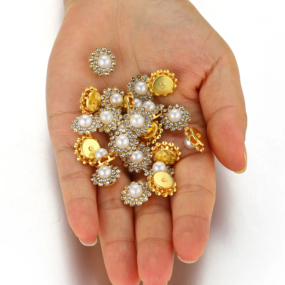 50 Stück Imitationsperlen mit Goldbasis und Strass-Verzierung für DIY Haaraccessoires, Kleidungsdekoration, Näharbeiten und Basteln – Detail 2