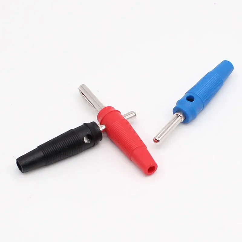 قابس الموز القابل للتكديس عالي التيار 4 مم مع وصلة لولبية وغلاف معزول
