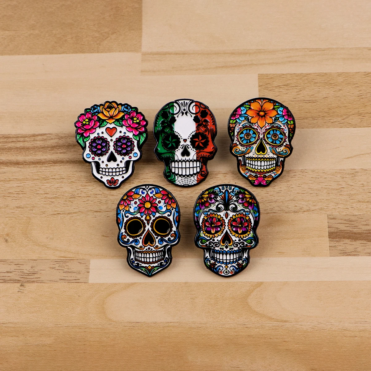 Skeleton Tarot Reader Enamel Pin Gothic Rose Brooches Lapel Pins Badge on Backpack Costume Accessories Fashion Jewelry Gifts