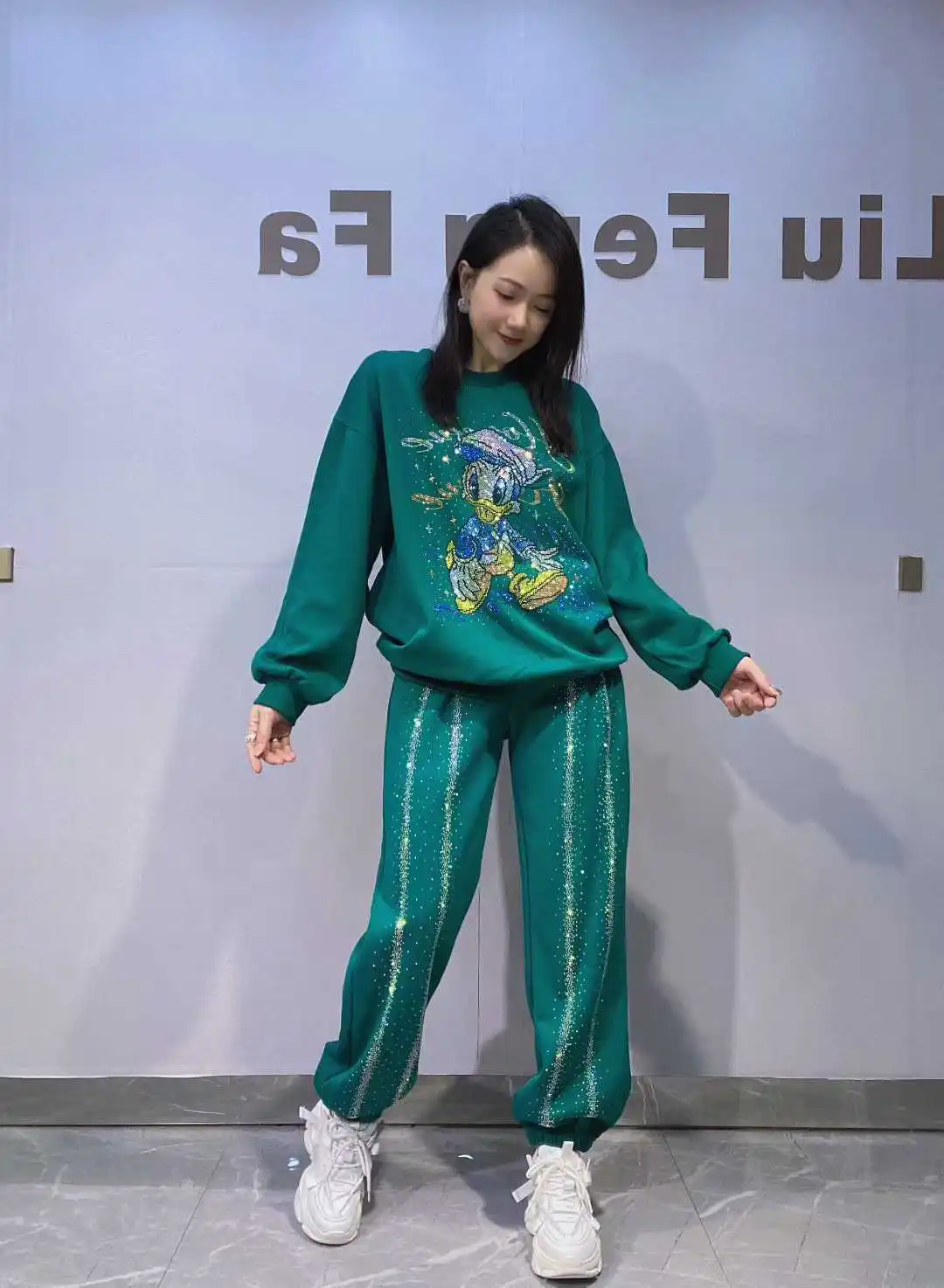 Fashion Autumn Women Hoodie Sets Round Neck Cartoon Hot Drilling Long Sleeve Pullover Top + Elastic Waist Loose Harem Pants Suit