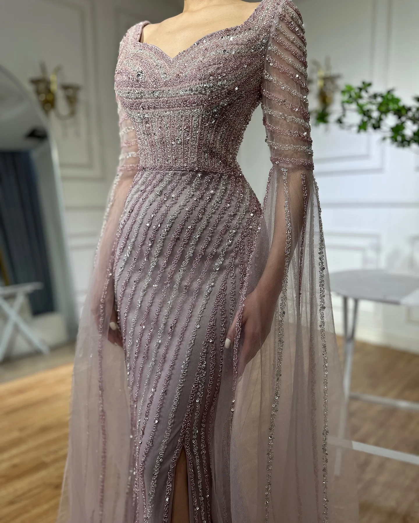 SERENE HILL Customized 2025 Pink Mermaid Long Sleeves Luxury Beaded Evening Dresses Pink Slit Gowns  Wedding Party GLA72314