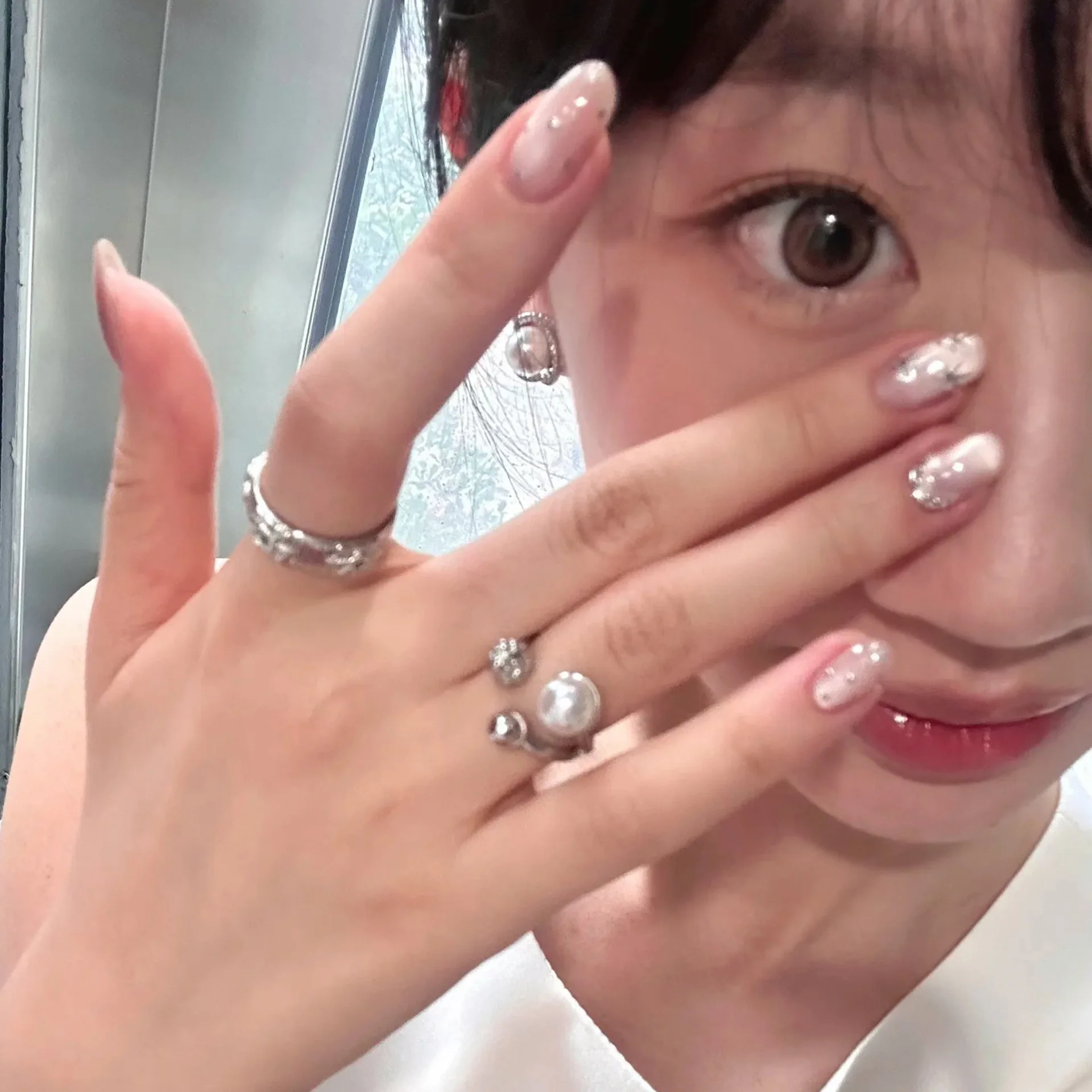 10 قطعة اليدوية قصيرة البيضاوي الصحافة على الأظافر لامعة القط العين بريق الفضة القوس منقطة تصميم الأظافر وهمية يمكن ارتداؤها الأظافر كاذبة نصائح