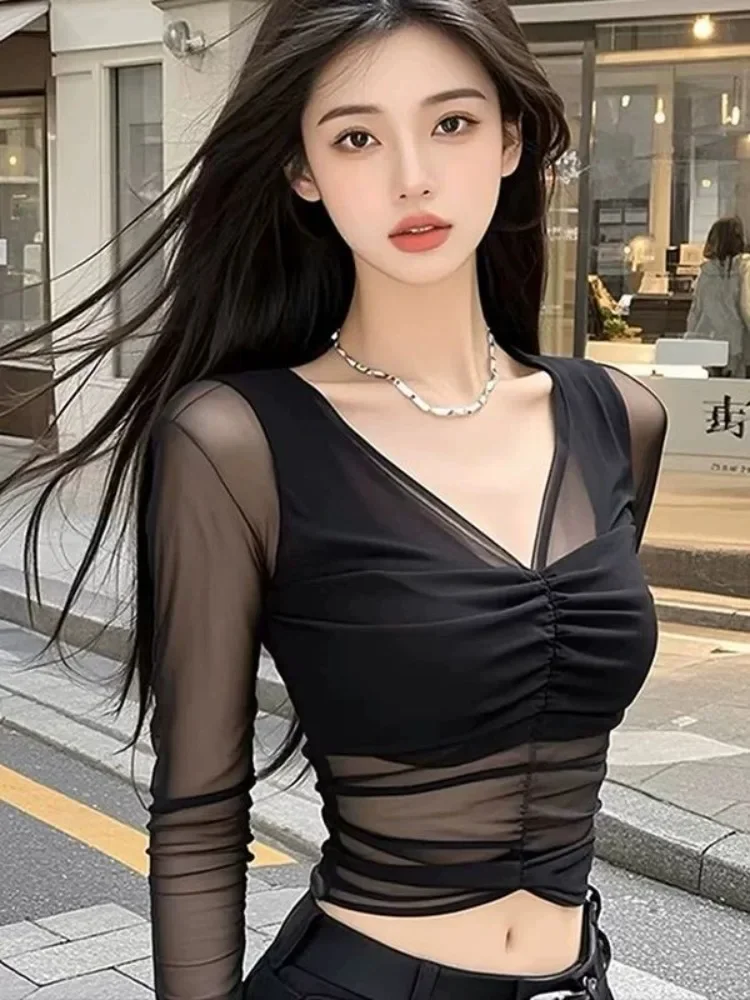 

Футболка Black V-nek See Through Mesh Sexy T-shirts Fashion Slim Fit Bottoming Top for Women 2025 New Long Sleeve Tee Shirt