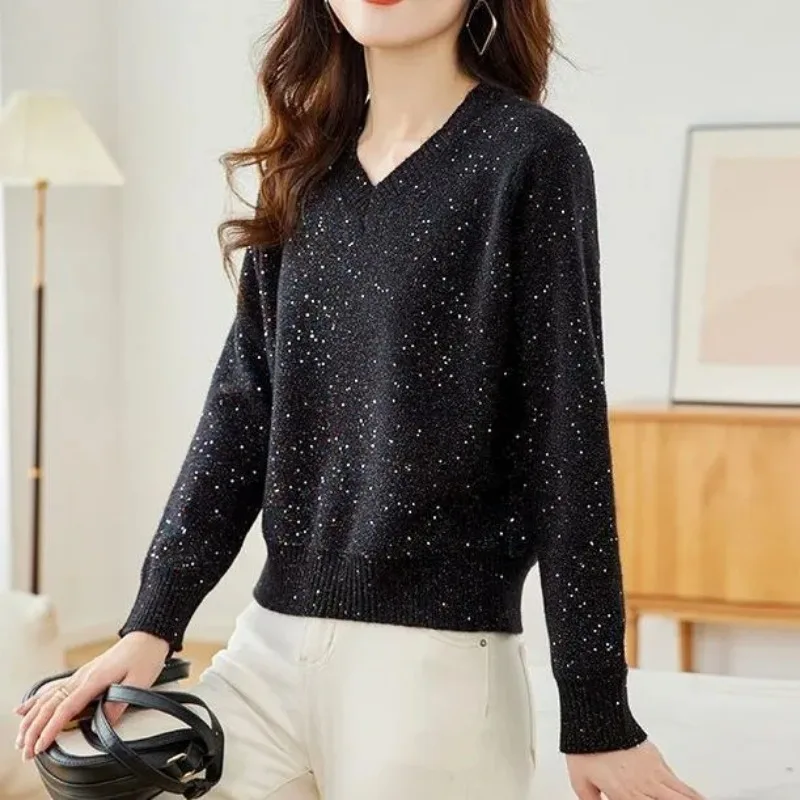 

Модный новый осенне-зимний трикотаж с блестками и длинными рукавами, высококачественный трикотаж 2025 года, свободный повседневный свитер, топы в качестве основания и универсальный