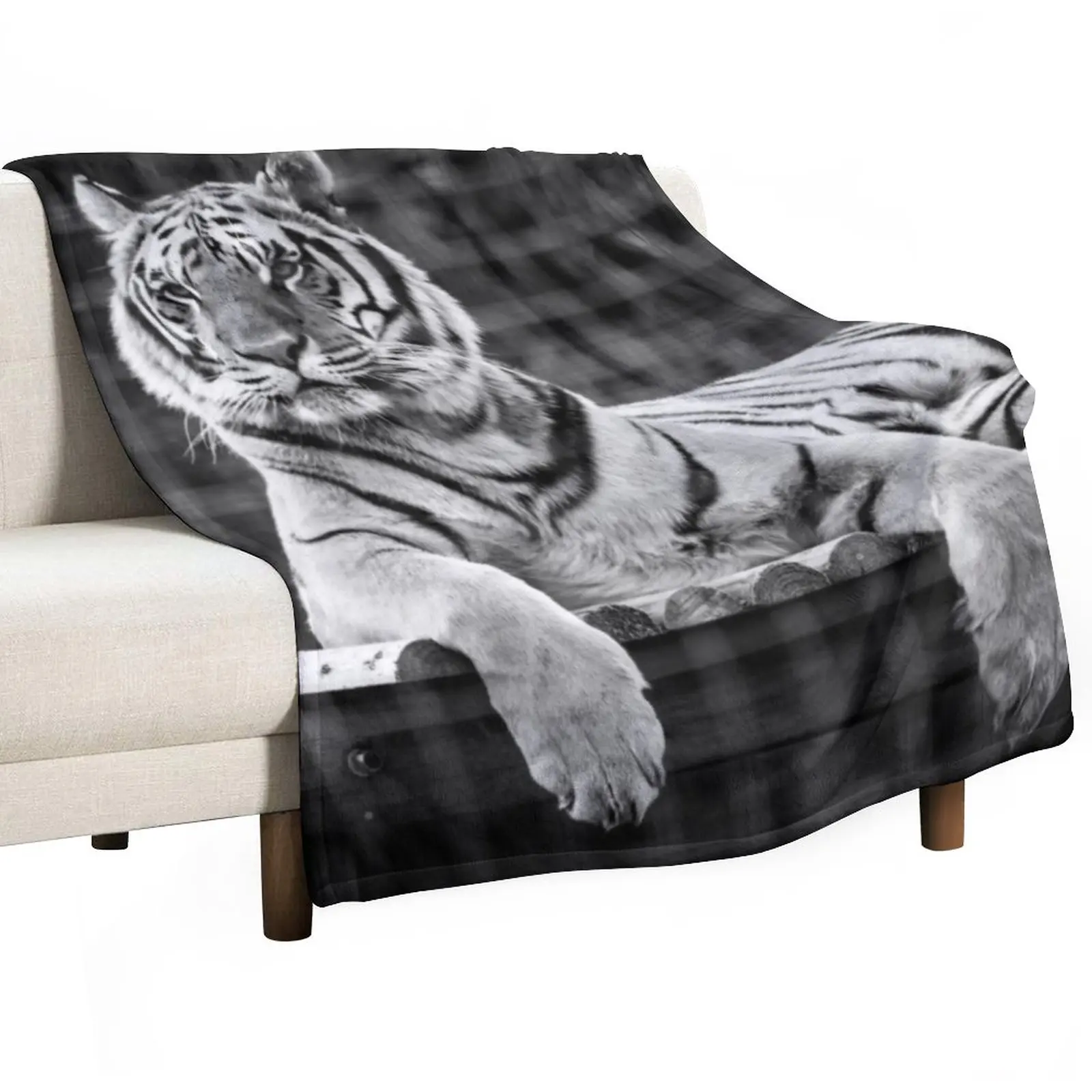 

New Black & White Tiger Throw Blanket bed plaid Soft Beds Blankets