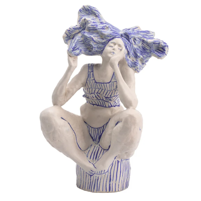 Figura de adorno de cerámica.