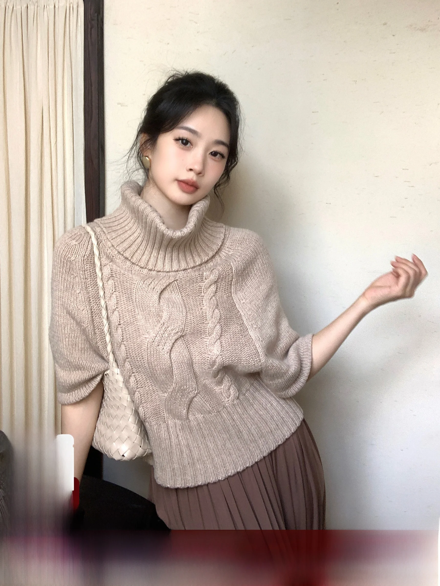 

Свободный вязаный свитер с высоким воротом из тонкой шерсти, однотонный, в стиле lazy chic, модный женский зимний пуловер