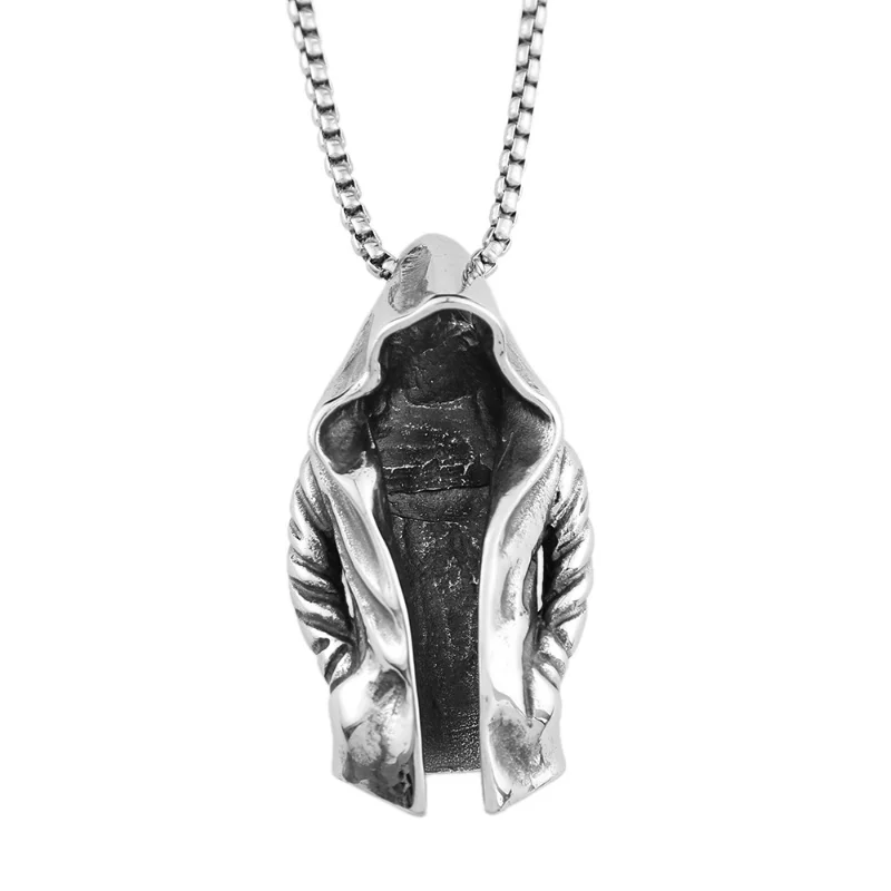 

Assassin's cloak titanium steel pendant retro domineering versatile men's stainless steel necklace