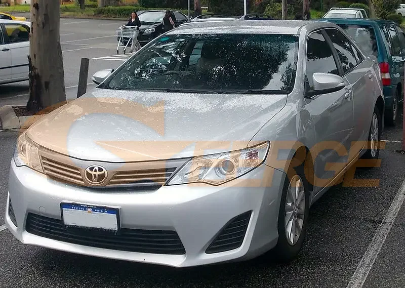 For Toyota Camry 50 V50 XV50 2011 2012 2013 2014 Ultra Bright Switchback Day Light Turn Signal SMD LED Angel Eyes Kit Halo Rings