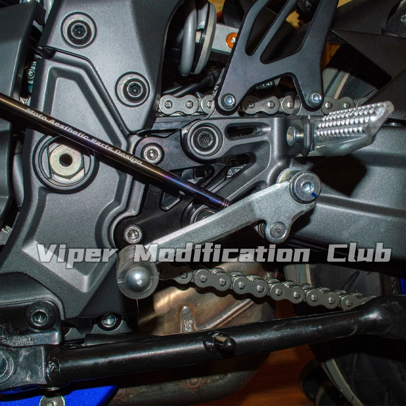 Suitable for Yamaha R7 r7 modified pedal rearward R7 rearward pedal bracket rearward code 2021 2022 2023 2024