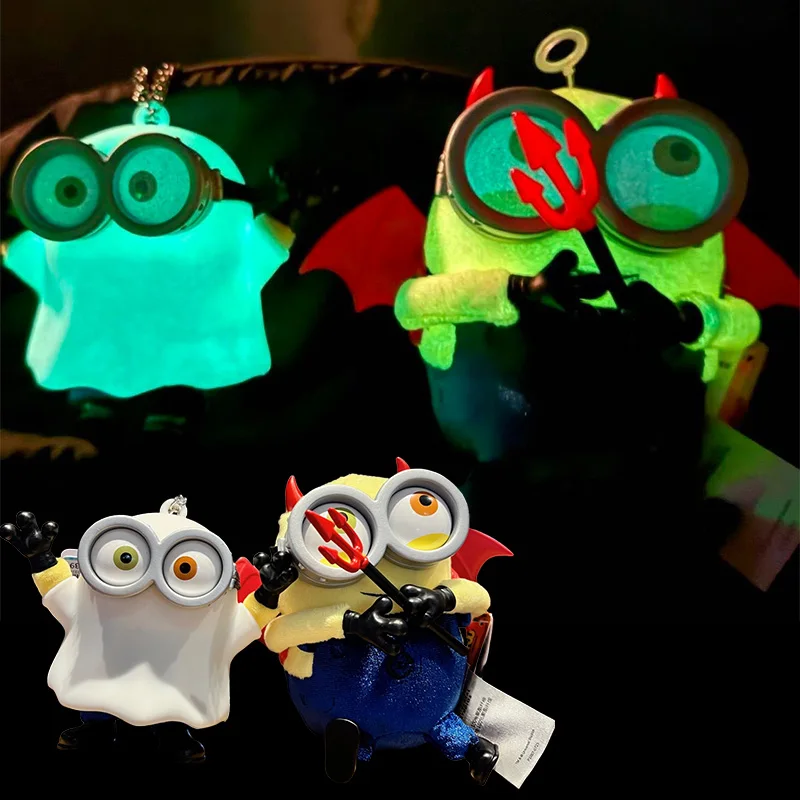 

New Genuine Minions Halloween Trick-Or-Treat Series Ghost Noctilucent Bob Accessories Figurine Keychain Toy Halloween Gift ﻿