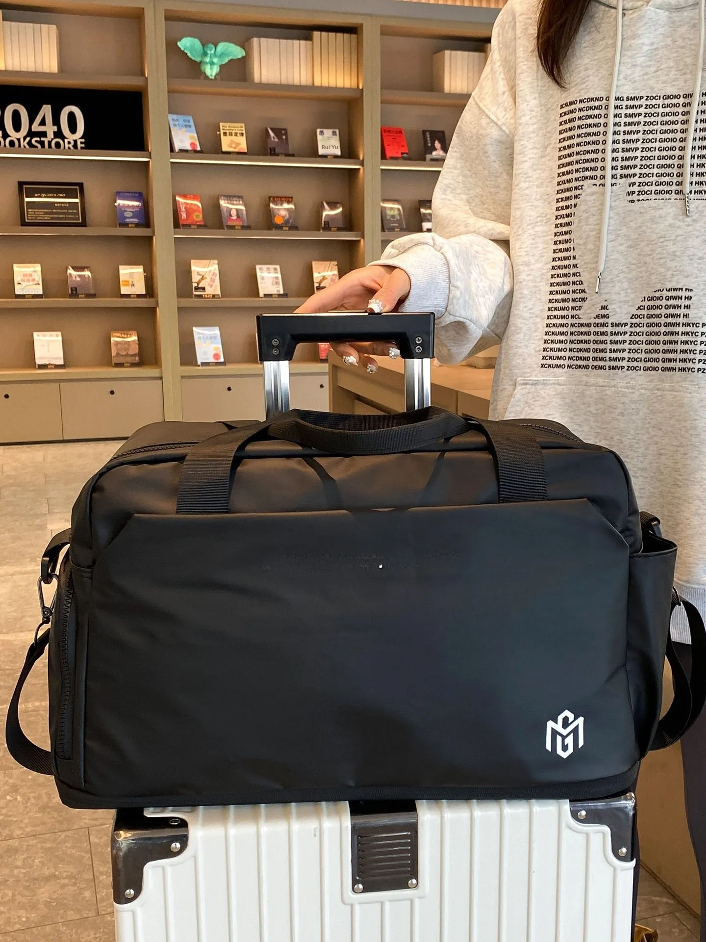 大容量レディースレタートラベルバッグ短期旅行ハンドバッグフィットネススポーツクロスボディバッグシングルショルダーバッグ旅行用