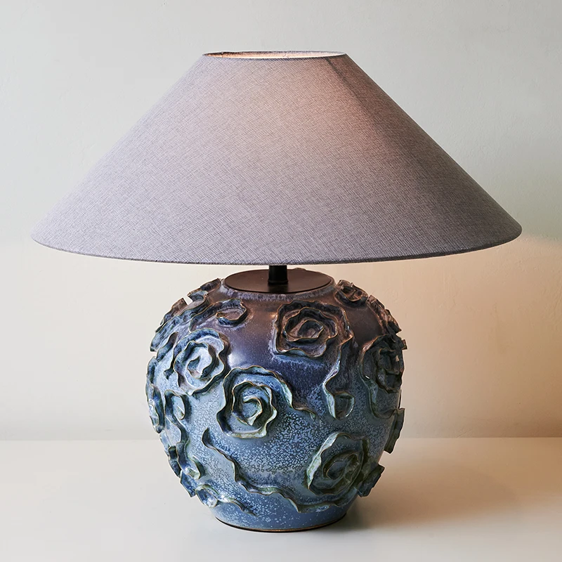 

Handmade ceramic table lamp, ambient light, high-end sense, antique style, quiet decoration, living room niche designer