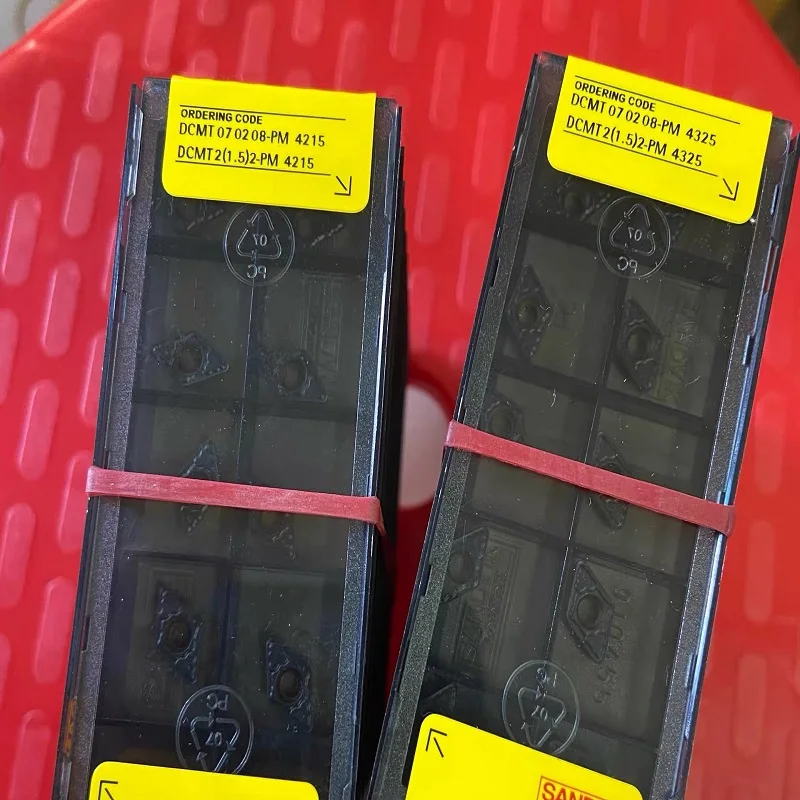 

CNC blade DCMT070208-PM 4215