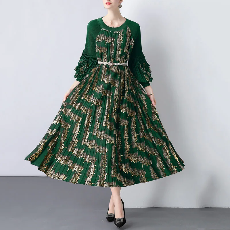 HKSH 秋の新女性ヨーロッパスタイルのハイストリートエレガントな気質ドレスイントレンドプリーツスプレーゴールド大きな裾のドレス HK8277