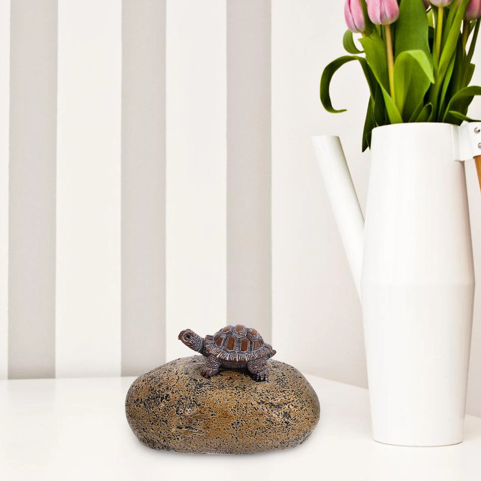 

s Turtle Shaped Outdoor Hidden Key Holder Durable Faux Stone Garden nament Secure Key Hider Box Storage Yard Decor