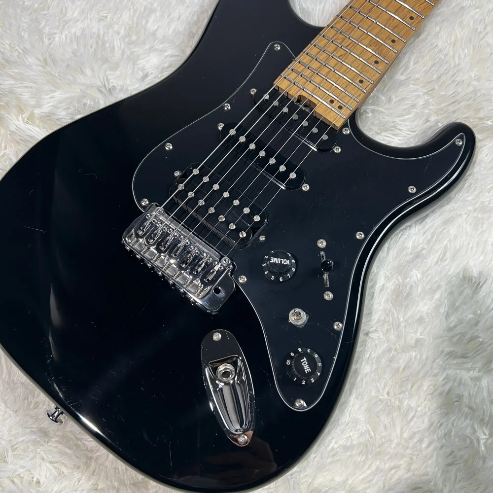 7-string electric guitar alder body, roasted maple neck, tailpiece tuning pegs, brass heavy-duty base bridge, 9-tone circuit